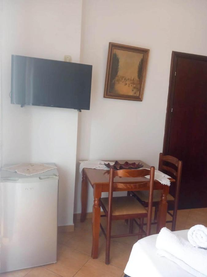 Vila Shuka Ksamil Sarandë Eksteriør billede